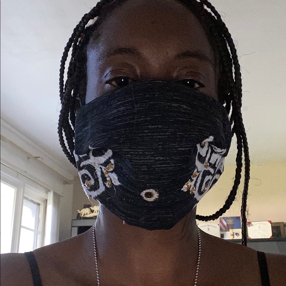 Masks - Picture 5 of 8